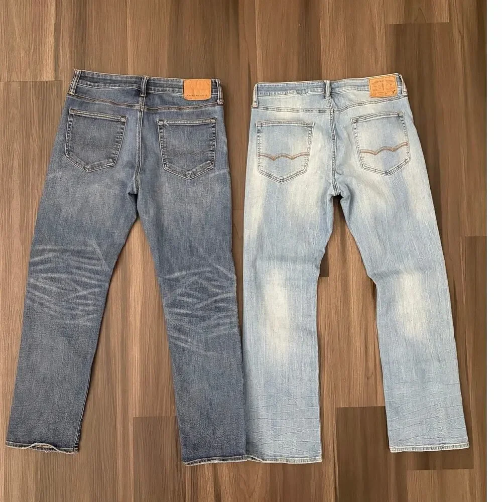 Bundle American Eagle Men’s denim jeans size 32x32/33 x32 boot and straight cut